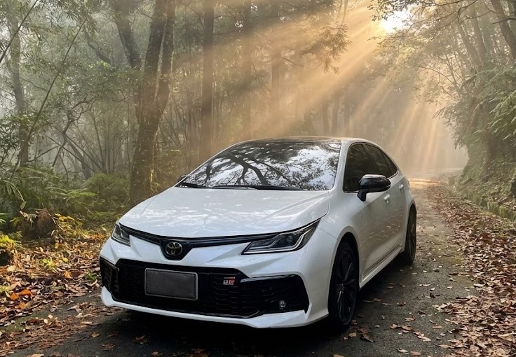 TOYOTA ALTIS GR Sport