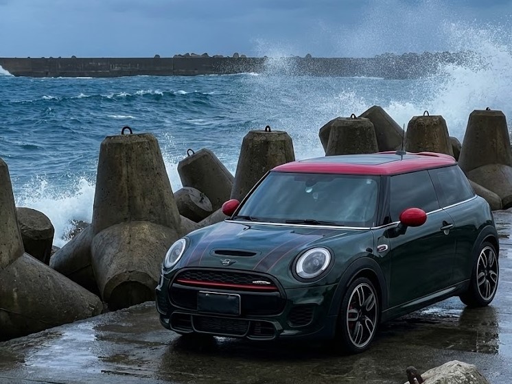 MINI JCW